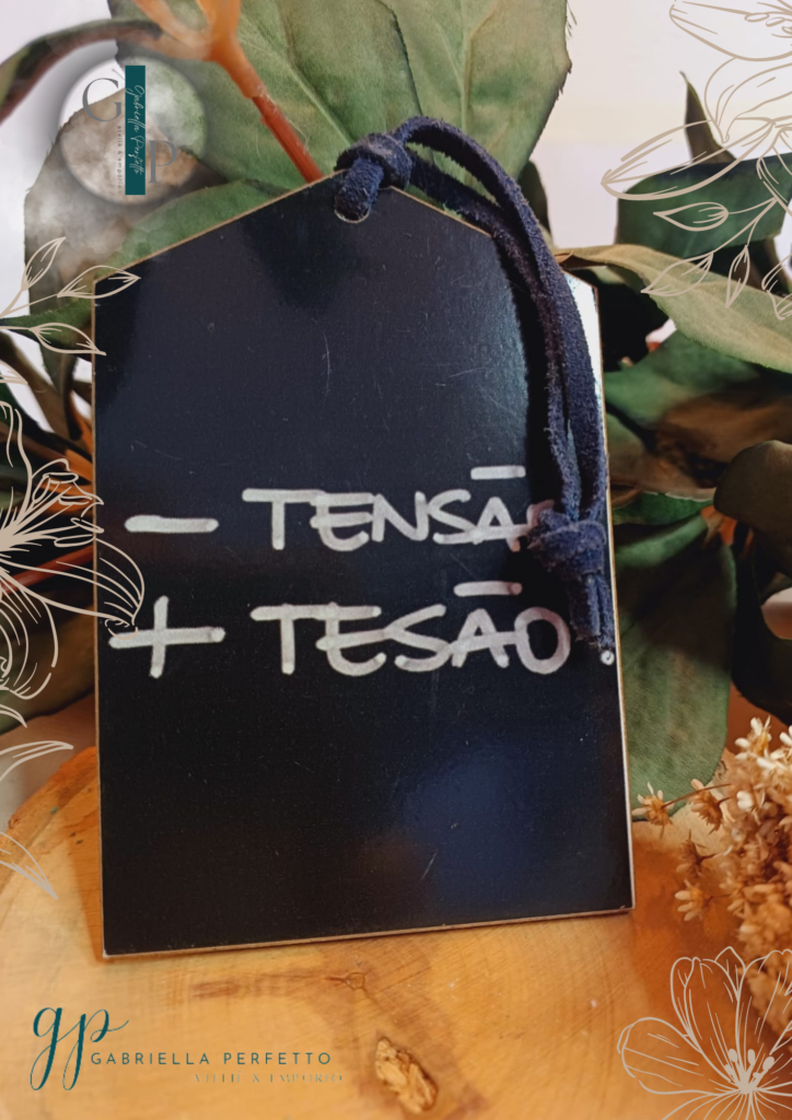 TAG decorativa em MDF | – Tensão + Tesão