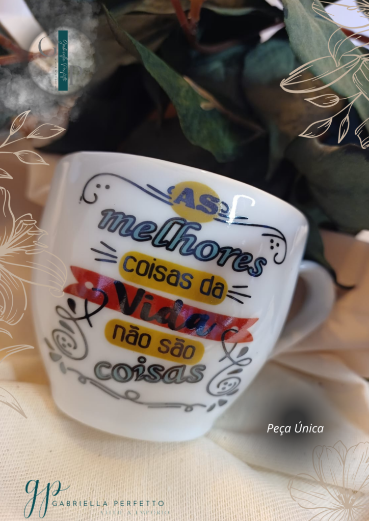 Caneca Porcelana com Frases – 180 ml | As melhores coisas da vida não são coisas