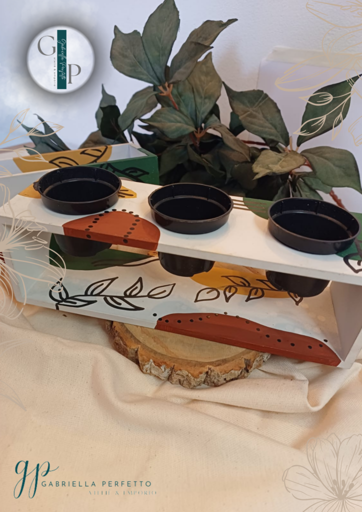 Suporte para vasinhos de suculentas | 03 lugares pintado à mão